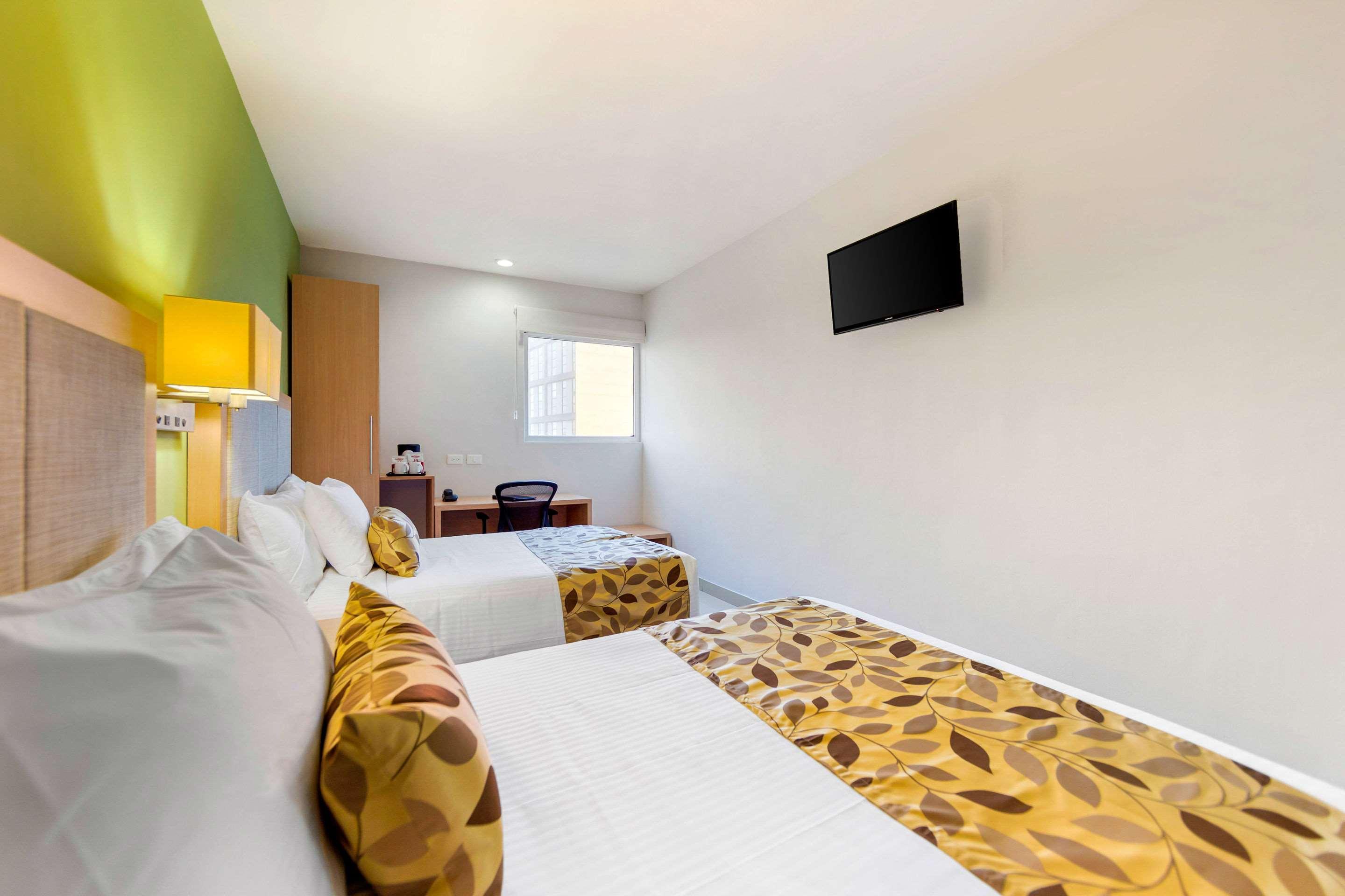 Sleep Inn Кульякан Экстерьер фото