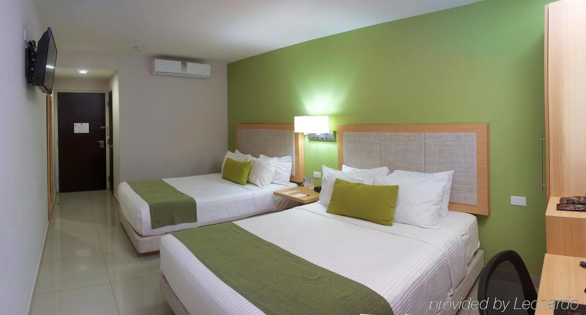 Sleep Inn Кульякан Экстерьер фото
