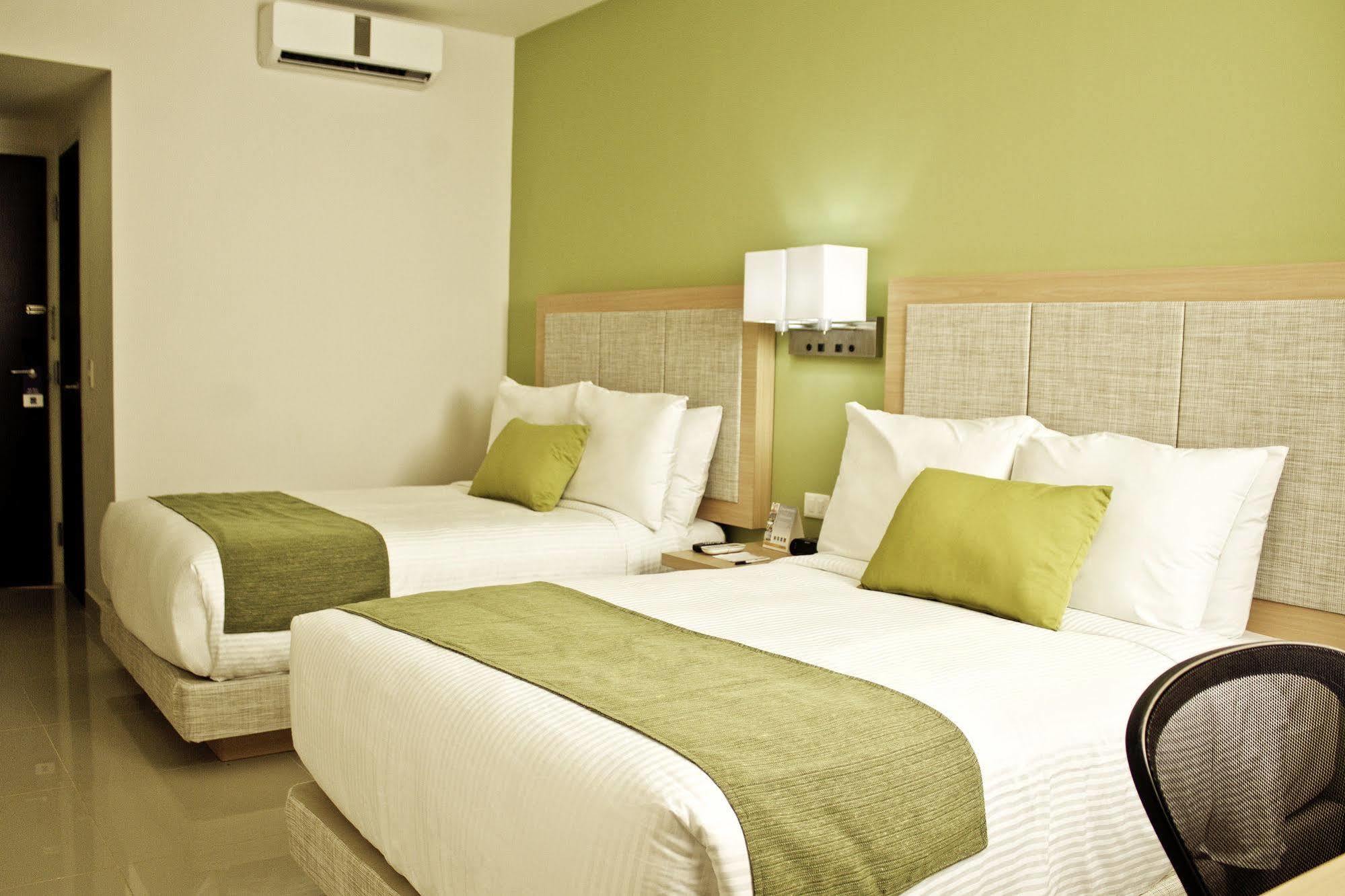 Sleep Inn Кульякан Экстерьер фото